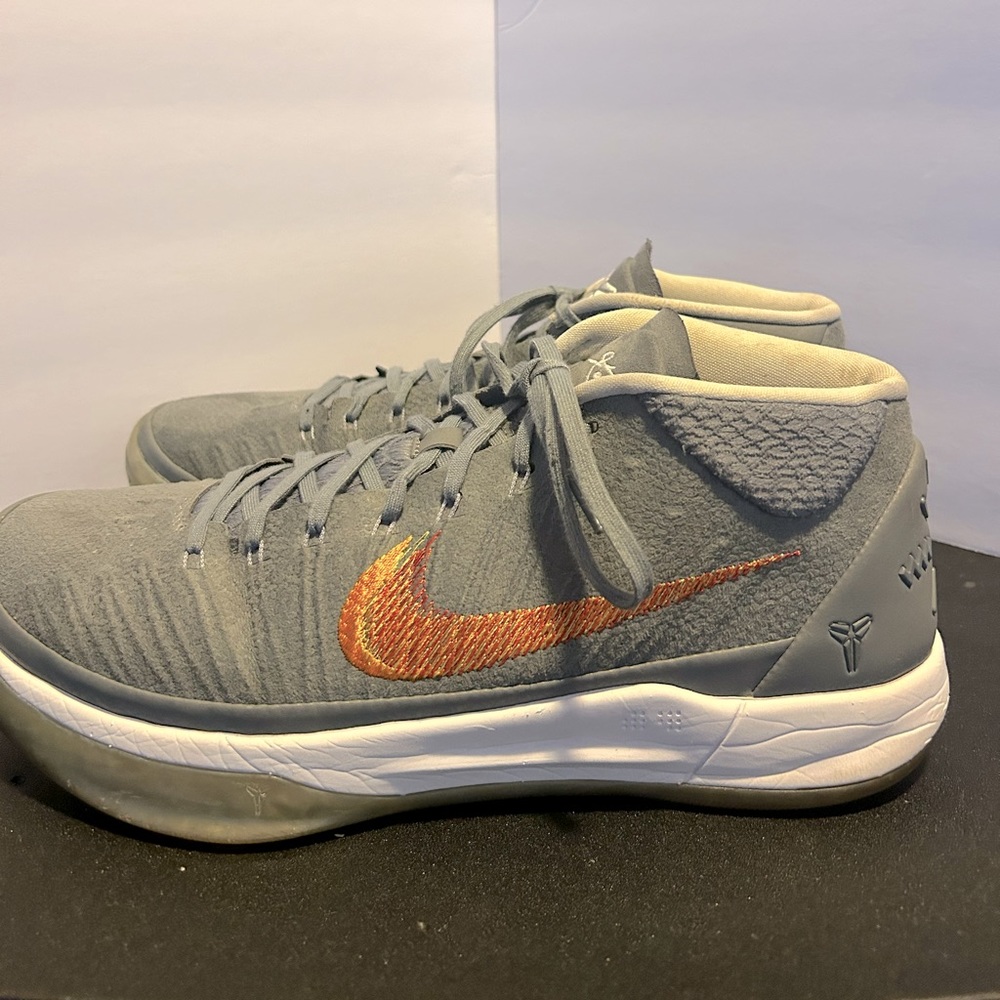 Nike Kobe A.D. 'Grey Snakeskin'